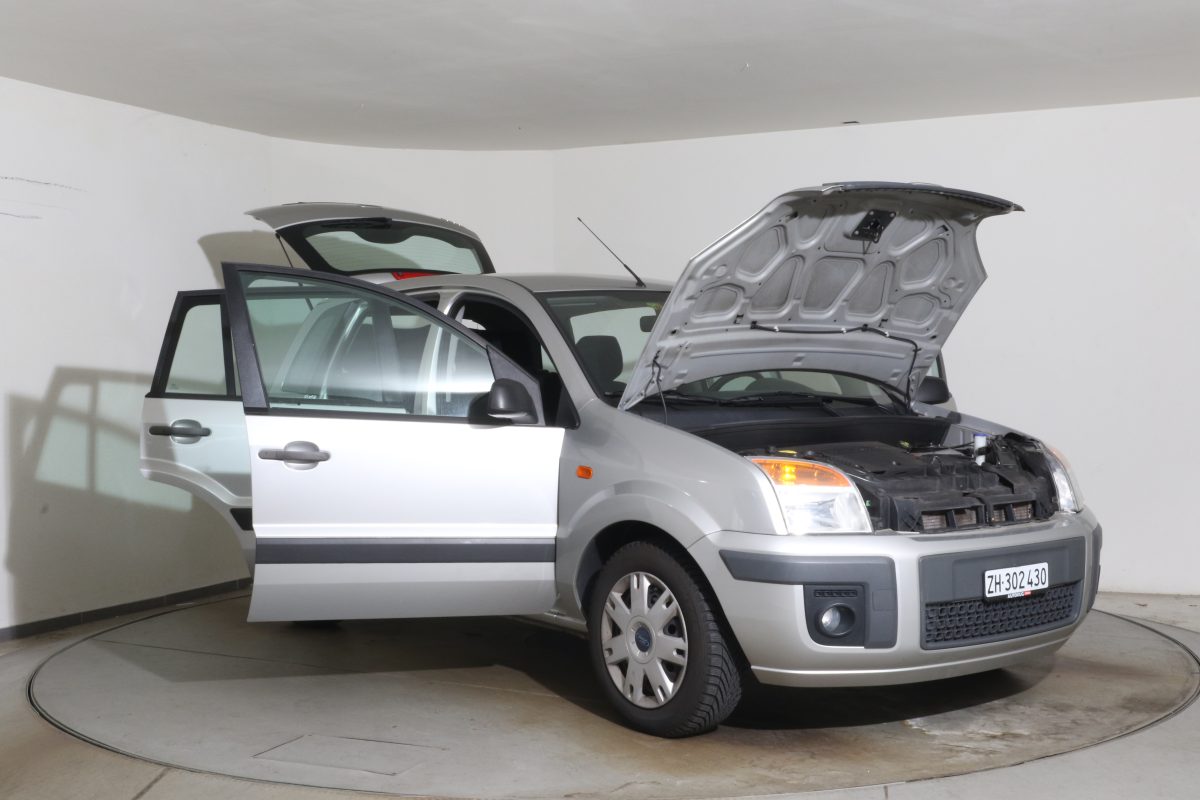 Ford Fusion - Bild 10