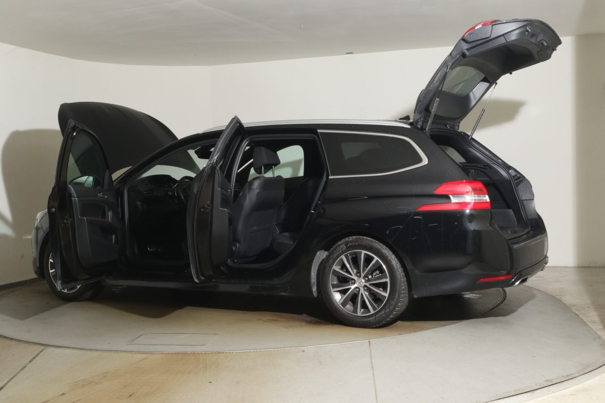 Peugeot 308 - Bild 8