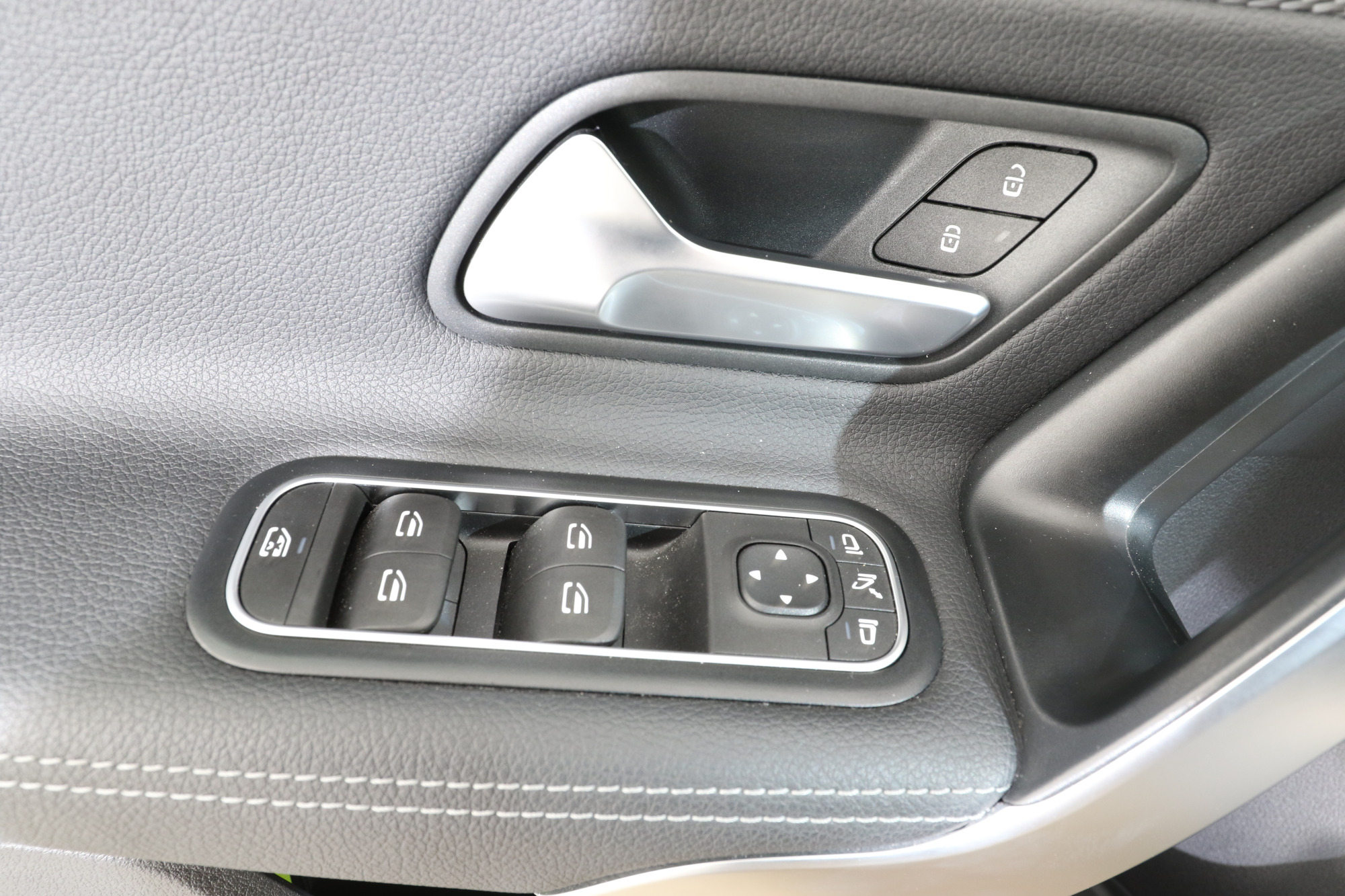 Mercedes-Benz A 200 - Bild 12