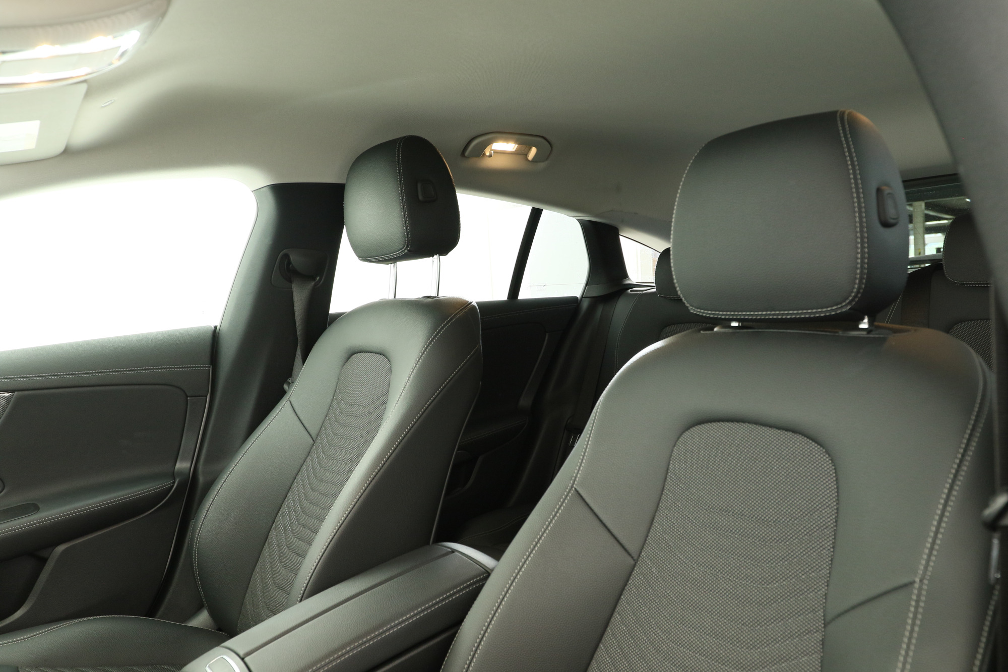 Mercedes-Benz CLA 180 Shooting Brake - Bild 7