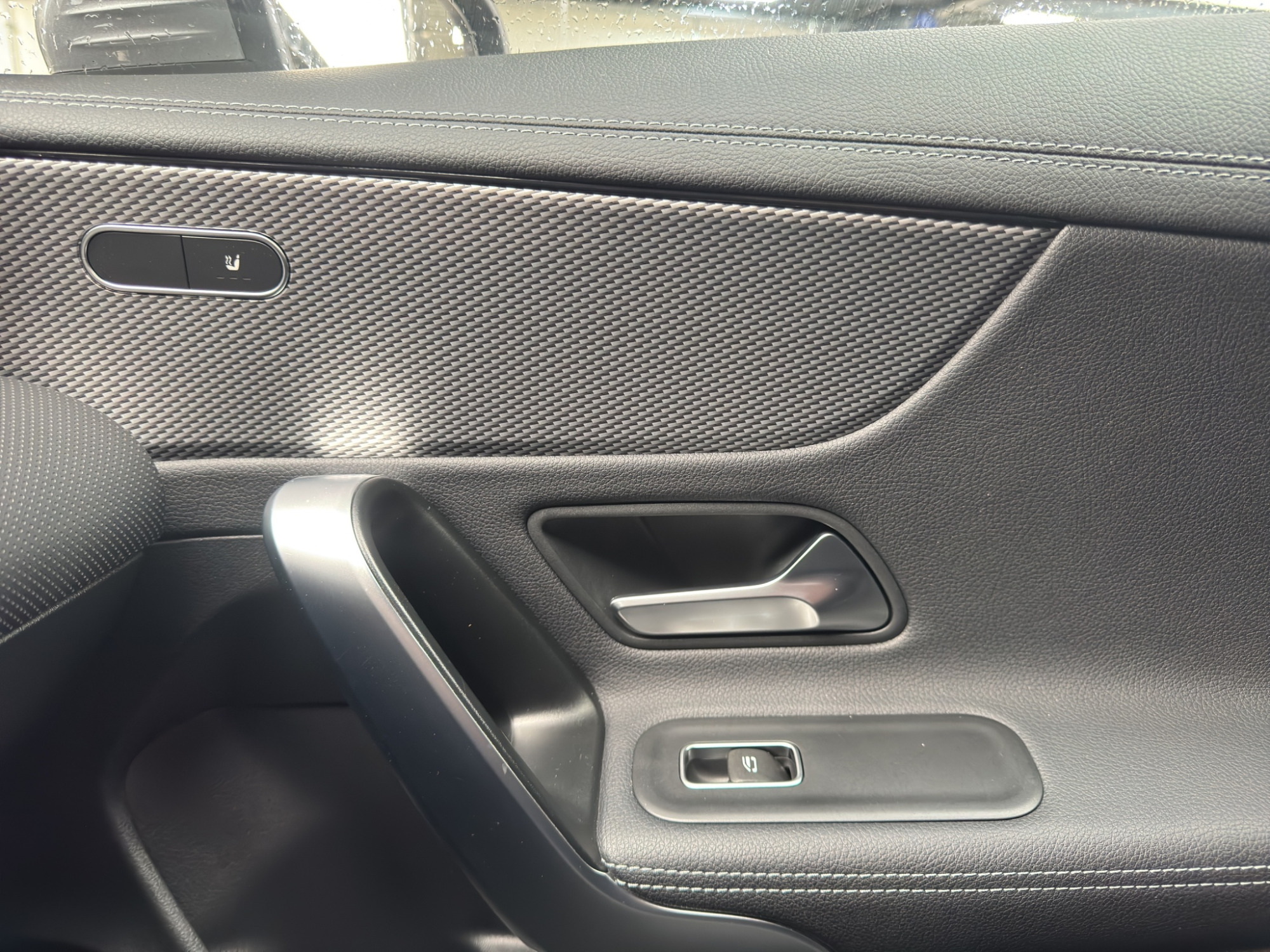 Mercedes-Benz CLA 180 Shooting Brake - Bild 14