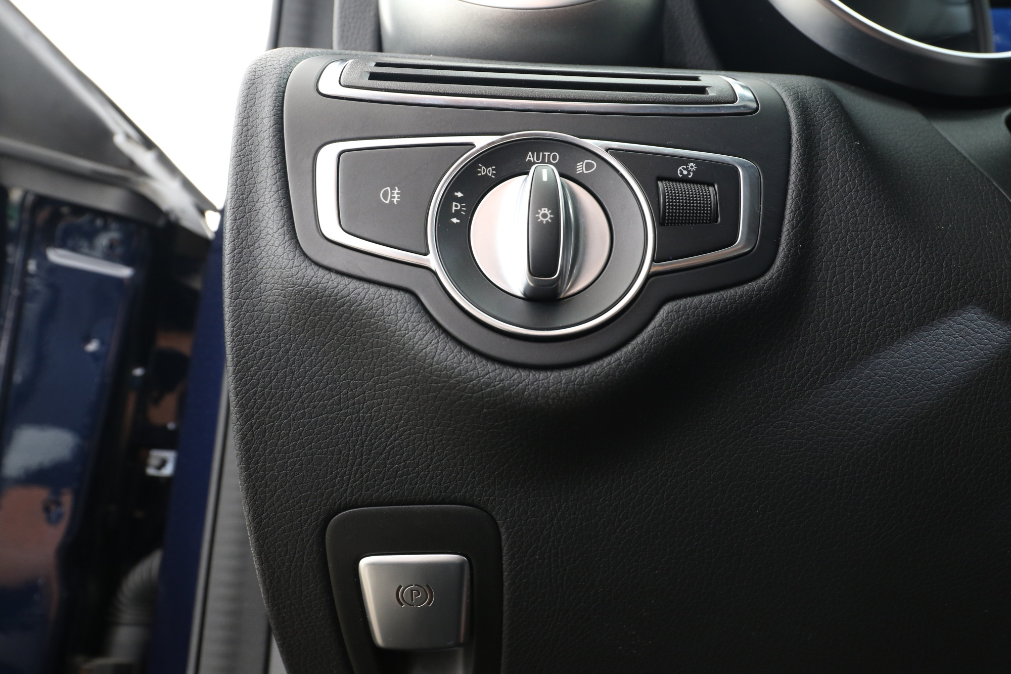 Mercedes-Benz 200d - Bild 13