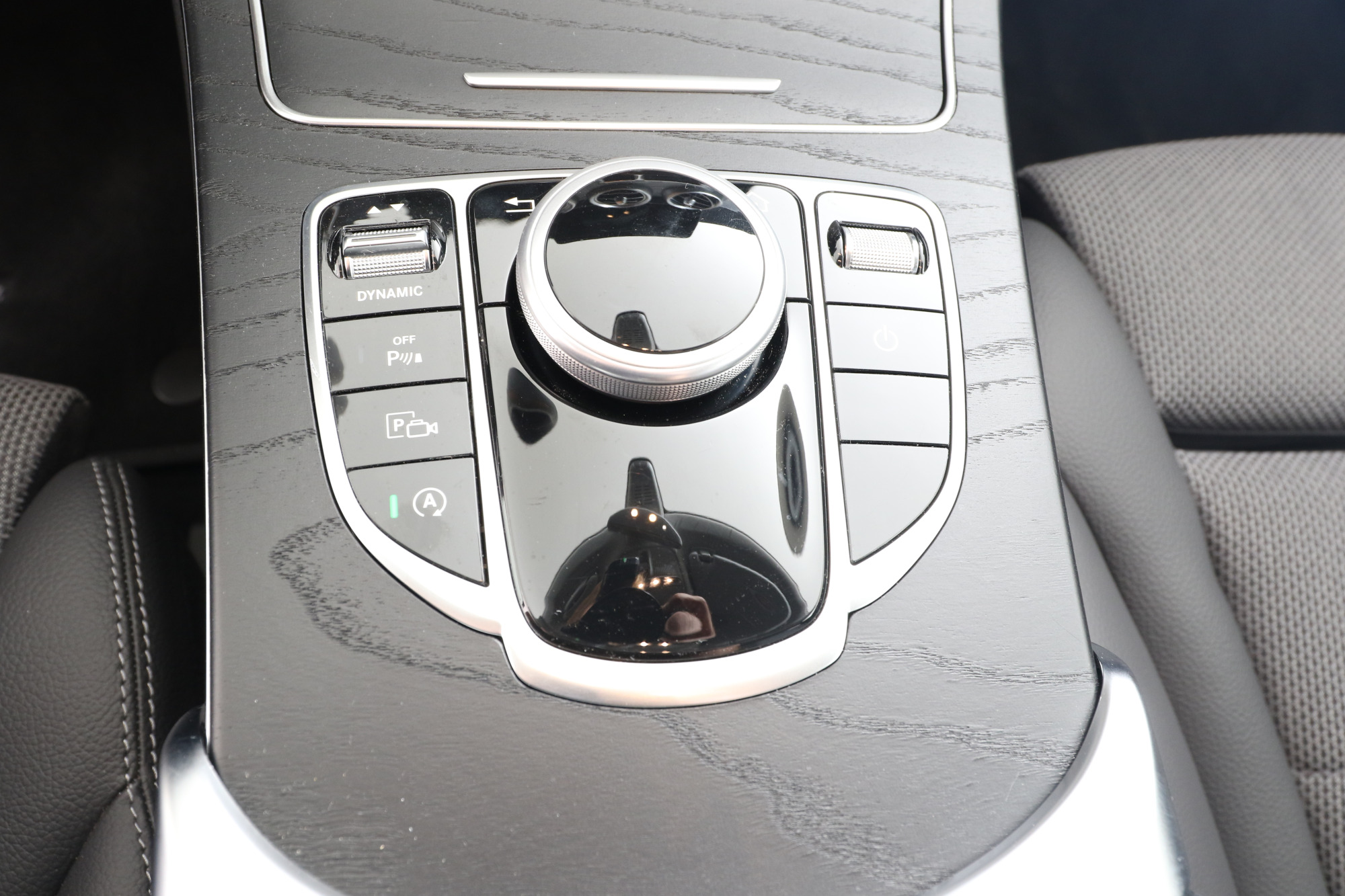 Mercedes-Benz 200d - Bild 15